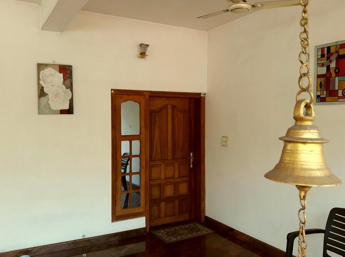 Aham Yoga Nest Bed and Breakfast Alappuzha Esterno foto