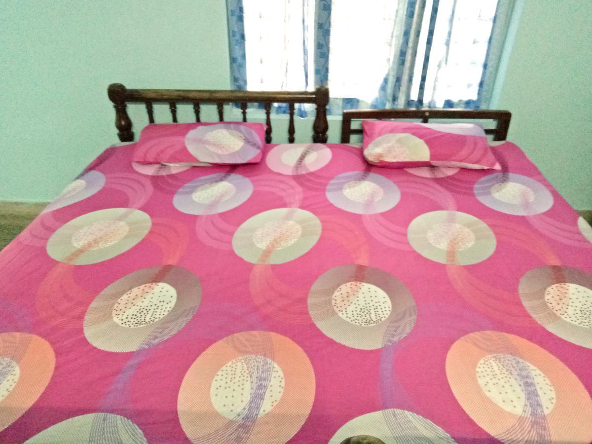 Aham Yoga Nest Bed and Breakfast Alappuzha Esterno foto