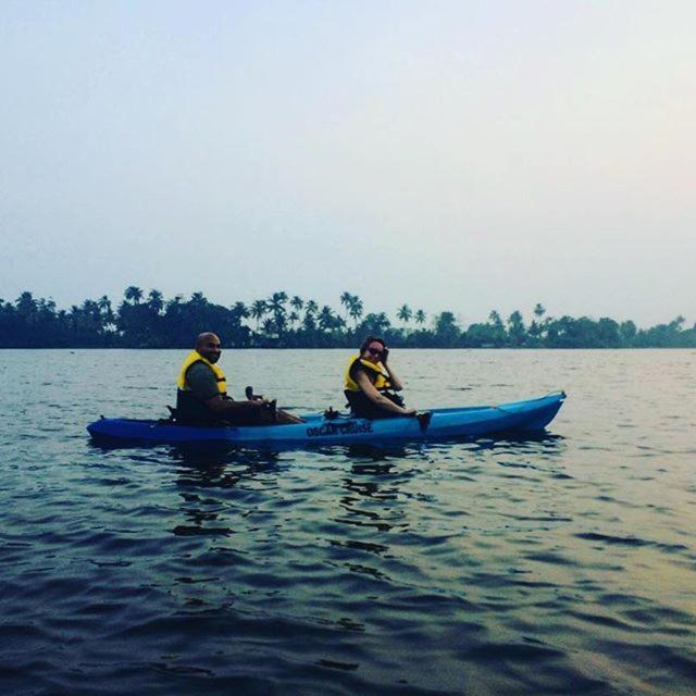 Aham Yoga Nest Bed and Breakfast Alappuzha Esterno foto